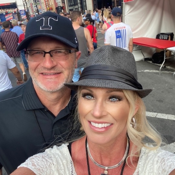 Meet your Posher, Private - Picture 11 of 12